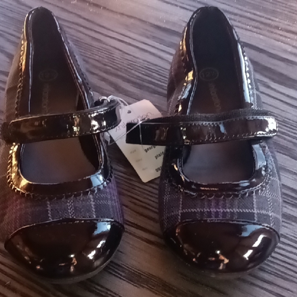 Xhilaration Black and Purple Dress Shoes with Mary Jane Style